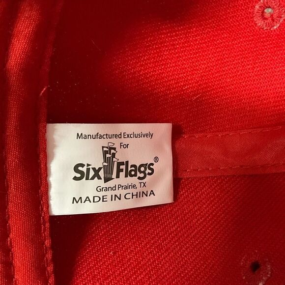 Suicide Squad Six Flags Hat Adjustable Strap Red&Black - Picture 6 of 6